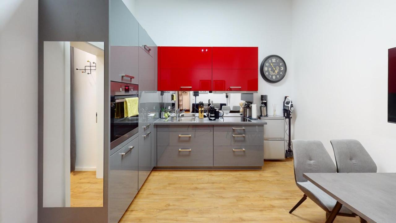Sweethome - Luxus Pur - Grosse Kueche, Wifi Magdeburg Ngoại thất bức ảnh